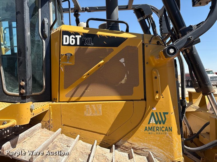 image for item EL2141 2019 Caterpillar D6T dozer