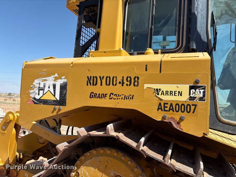 image for item EL2141 2019 Caterpillar D6T dozer