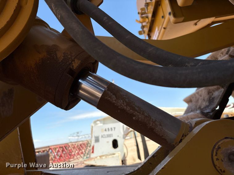 image for item EL2141 2019 Caterpillar D6T dozer