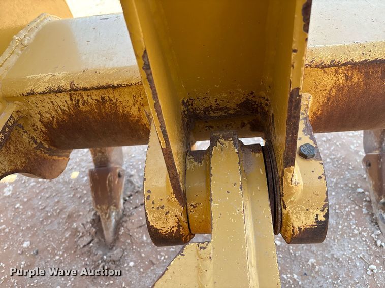 image for item EL2141 2019 Caterpillar D6T dozer