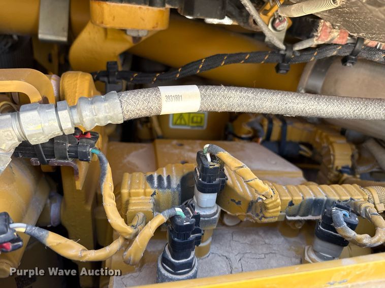 image for item EL2141 2019 Caterpillar D6T dozer