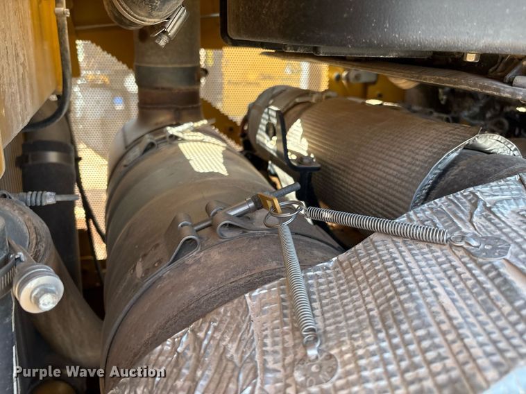 image for item EL2141 2019 Caterpillar D6T dozer