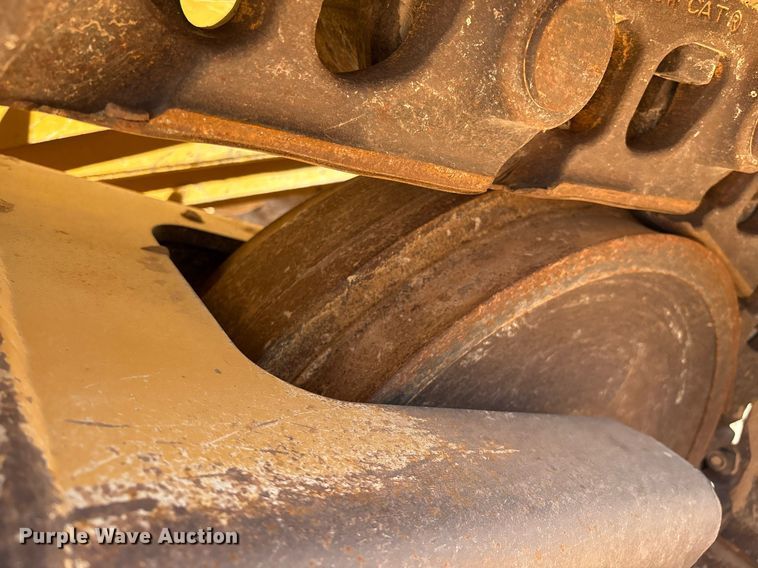 image for item EL2141 2019 Caterpillar D6T dozer