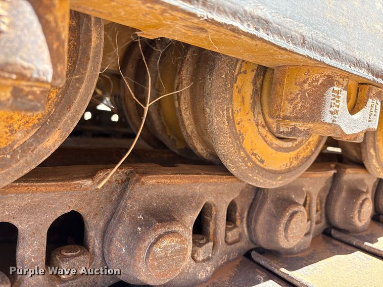 image for item EL2141 2019 Caterpillar D6T dozer