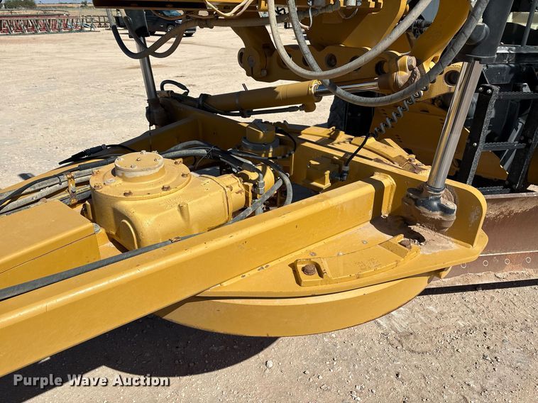 image for item EL2142 2011 Caterpillar 160M2 VHP Plus motor grader