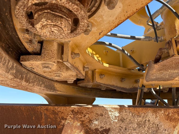 image for item EL2142 2011 Caterpillar 160M2 VHP Plus motor grader