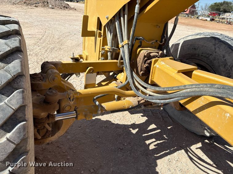 image for item EL2142 2011 Caterpillar 160M2 VHP Plus motor grader