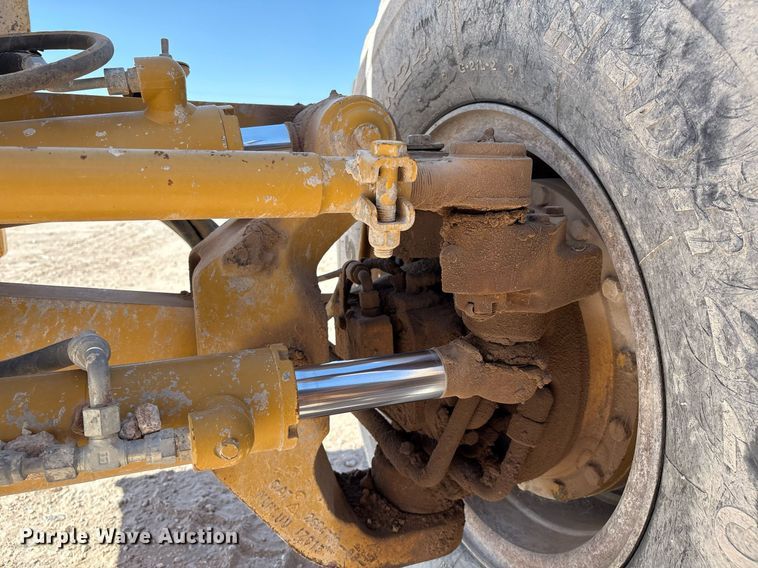 image for item EL2142 2011 Caterpillar 160M2 VHP Plus motor grader