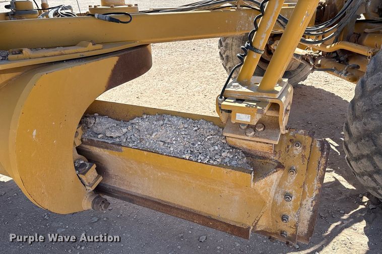 image for item EL2142 2011 Caterpillar 160M2 VHP Plus motor grader