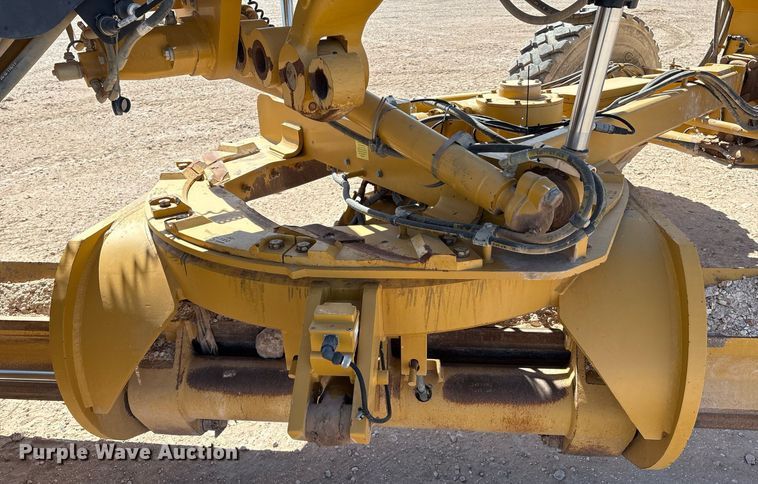 image for item EL2142 2011 Caterpillar 160M2 VHP Plus motor grader