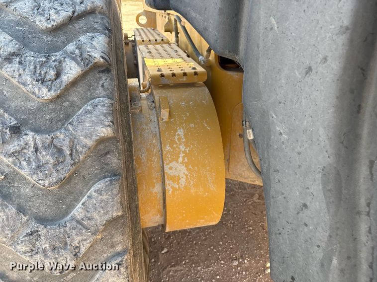 image for item EL2142 2011 Caterpillar 160M2 VHP Plus motor grader