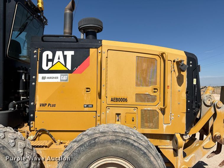 image for item EL2142 2011 Caterpillar 160M2 VHP Plus motor grader