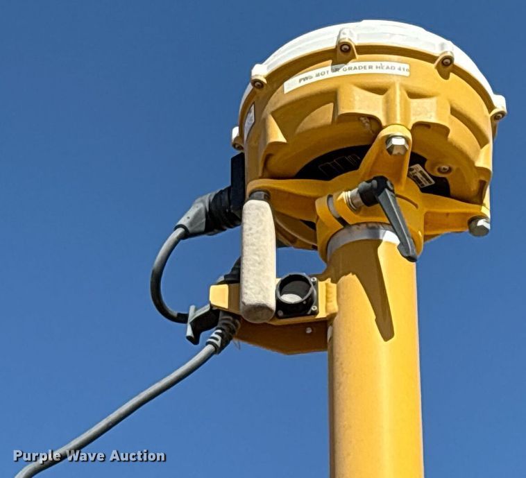 image for item EL2142 2011 Caterpillar 160M2 VHP Plus motor grader