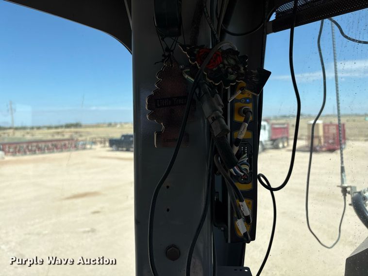 image for item EL2142 2011 Caterpillar 160M2 VHP Plus motor grader