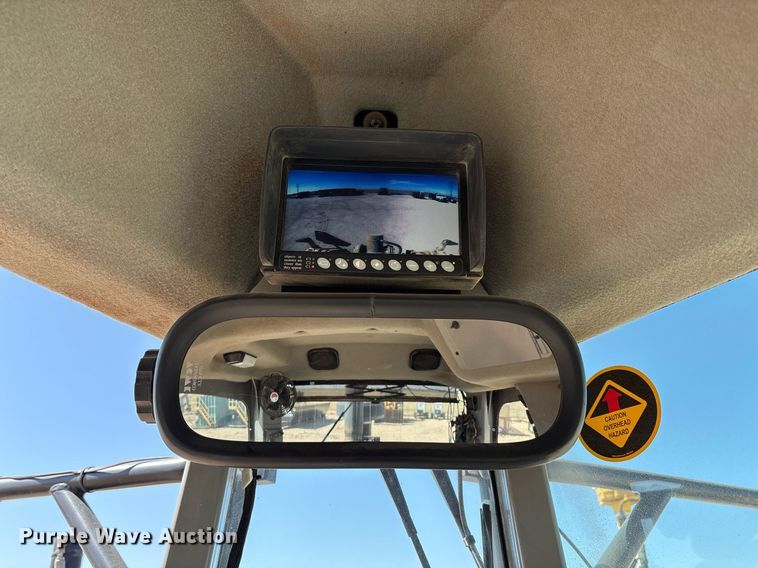 image for item EL2142 2011 Caterpillar 160M2 VHP Plus motor grader