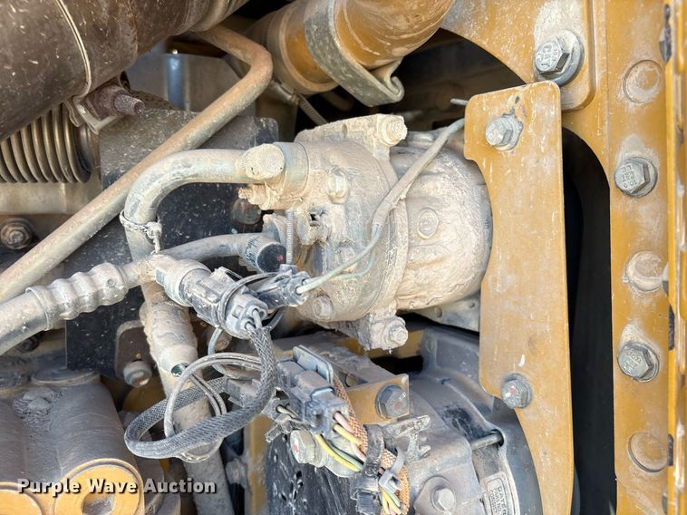 image for item EL2142 2011 Caterpillar 160M2 VHP Plus motor grader