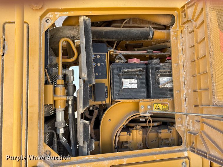 image for item EL2142 2011 Caterpillar 160M2 VHP Plus motor grader