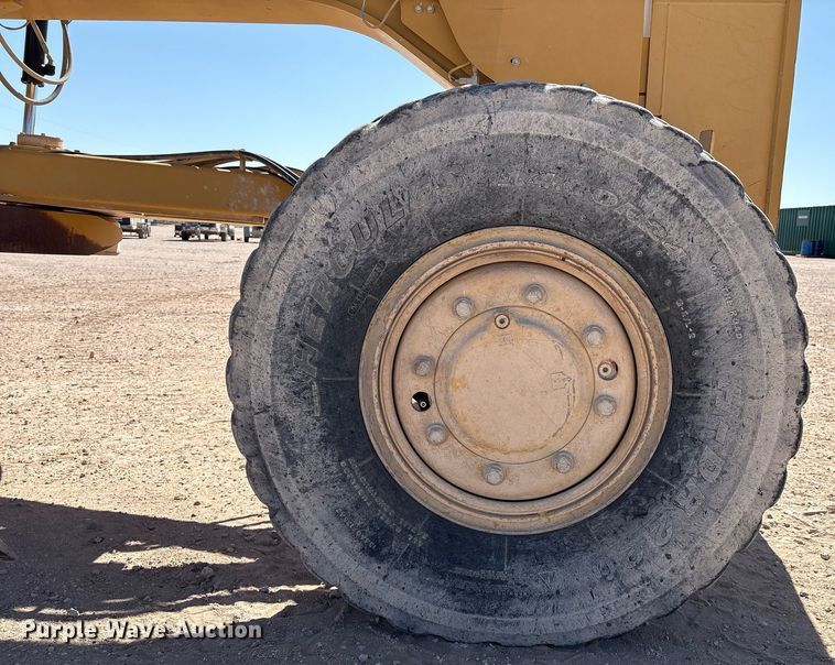 image for item EL2142 2011 Caterpillar 160M2 VHP Plus motor grader