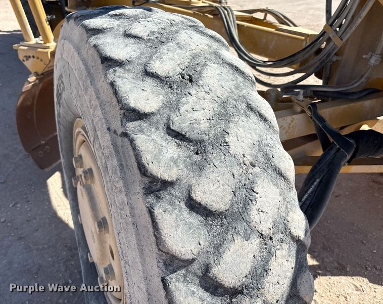 image for item EL2142 2011 Caterpillar 160M2 VHP Plus motor grader