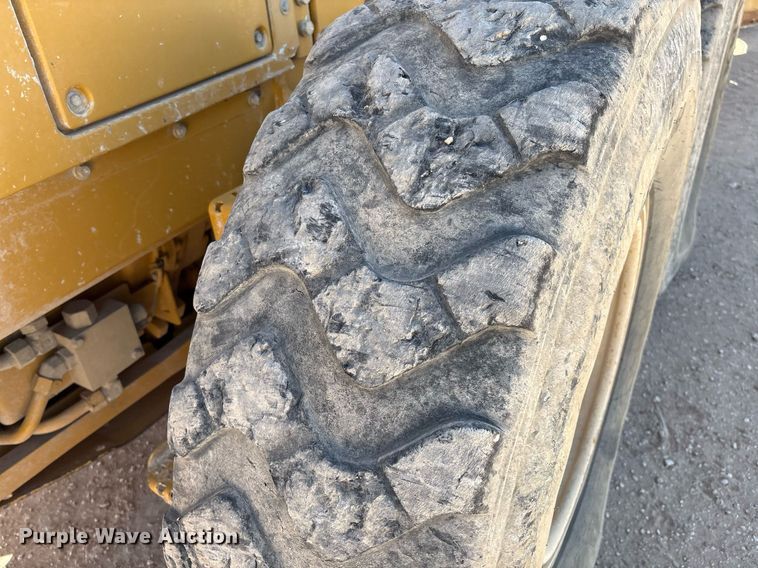 image for item EL2142 2011 Caterpillar 160M2 VHP Plus motor grader