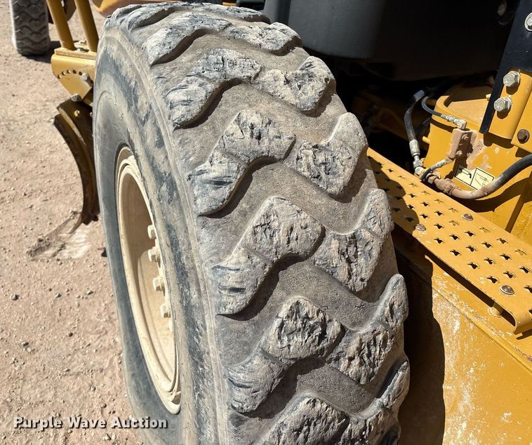 image for item EL2142 2011 Caterpillar 160M2 VHP Plus motor grader