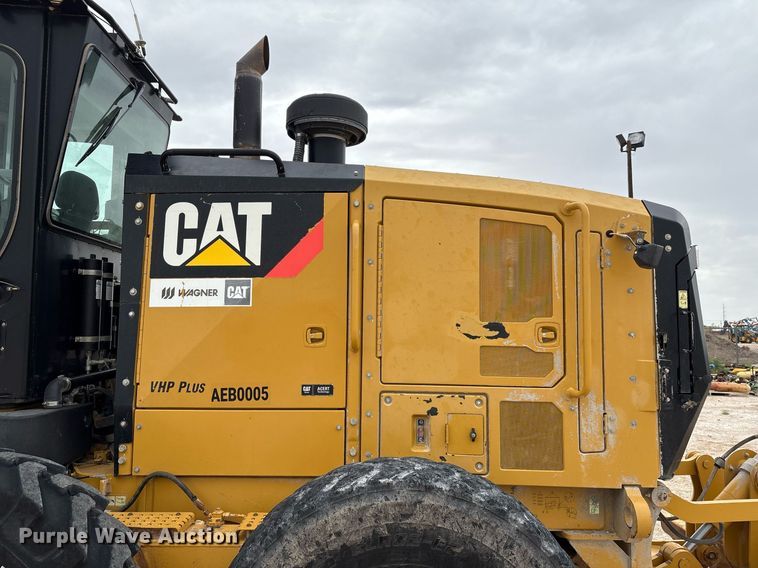 image for item EL2143 2011 Caterpillar 160M2 VHP Plus motor grader