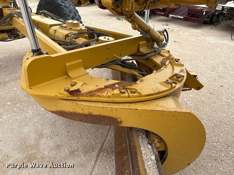 image for item EL2143 2011 Caterpillar 160M2 VHP Plus motor grader