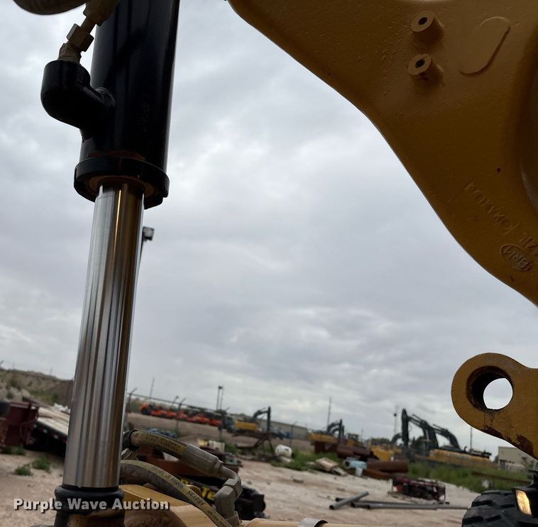 image for item EL2143 2011 Caterpillar 160M2 VHP Plus motor grader