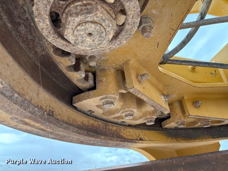 image for item EL2143 2011 Caterpillar 160M2 VHP Plus motor grader