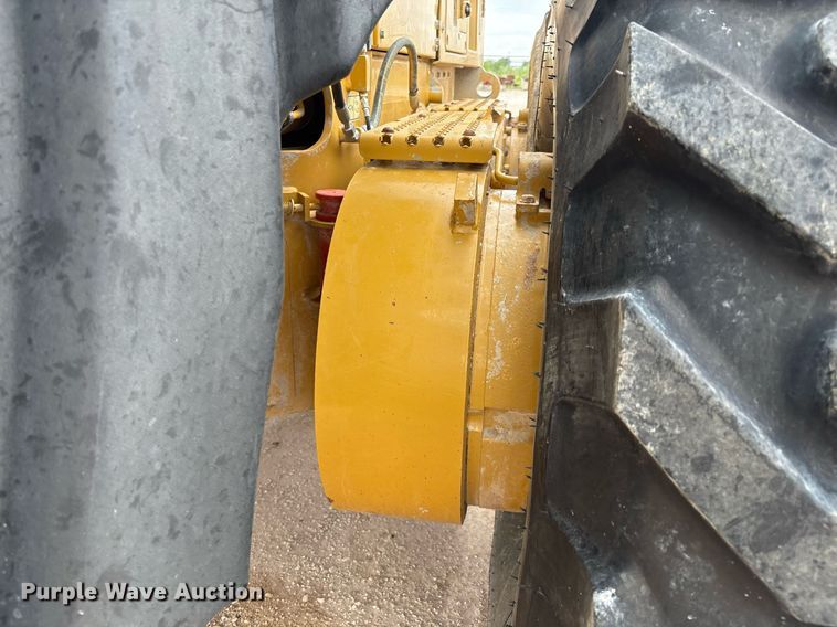 image for item EL2143 2011 Caterpillar 160M2 VHP Plus motor grader