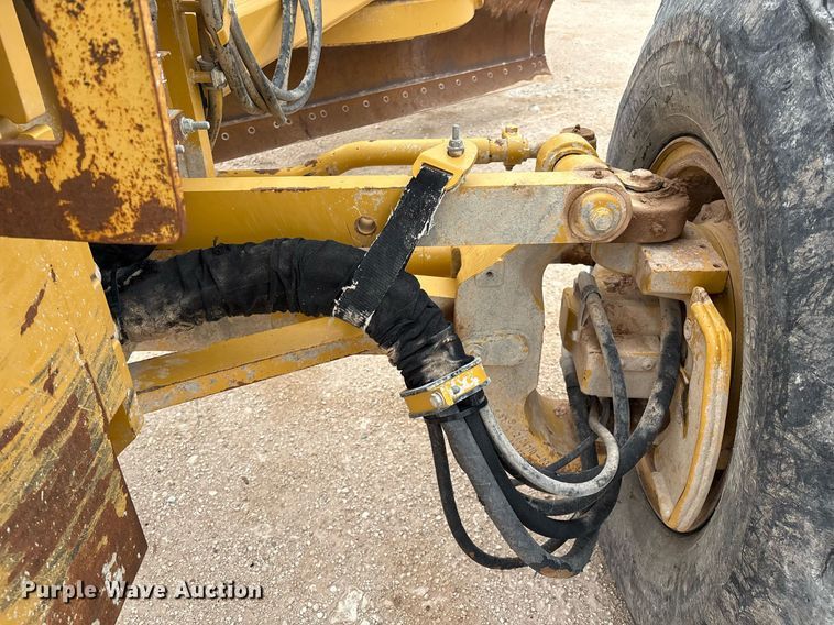 image for item EL2143 2011 Caterpillar 160M2 VHP Plus motor grader