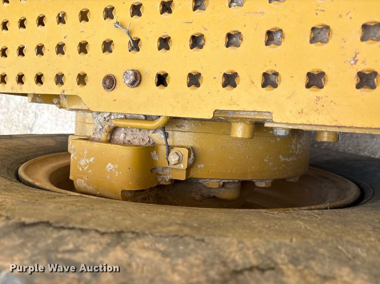 image for item EL2143 2011 Caterpillar 160M2 VHP Plus motor grader