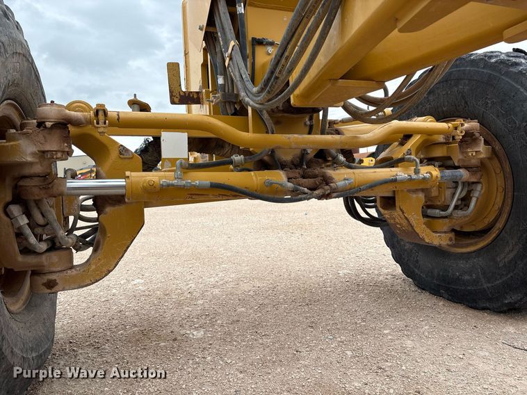 image for item EL2143 2011 Caterpillar 160M2 VHP Plus motor grader