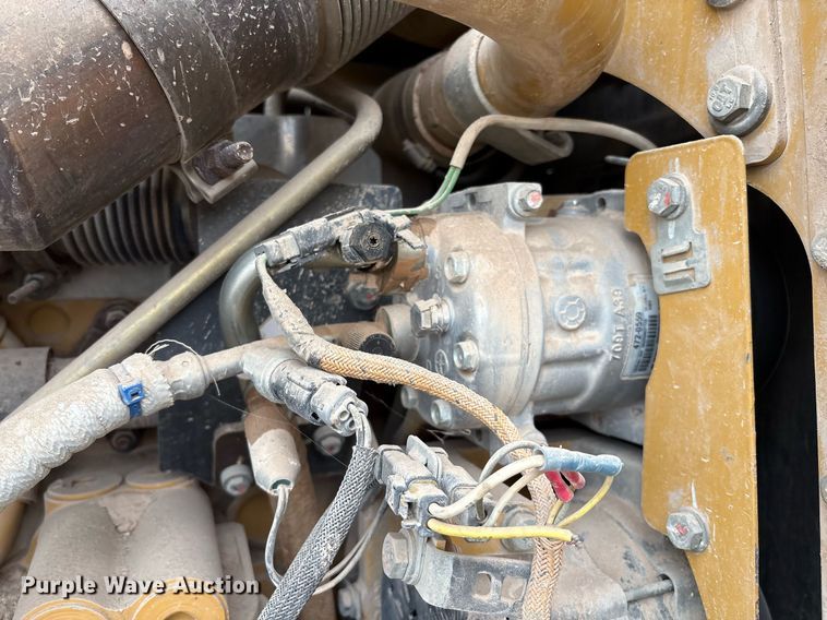 image for item EL2143 2011 Caterpillar 160M2 VHP Plus motor grader