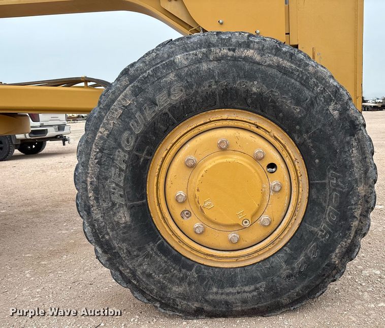 image for item EL2143 2011 Caterpillar 160M2 VHP Plus motor grader