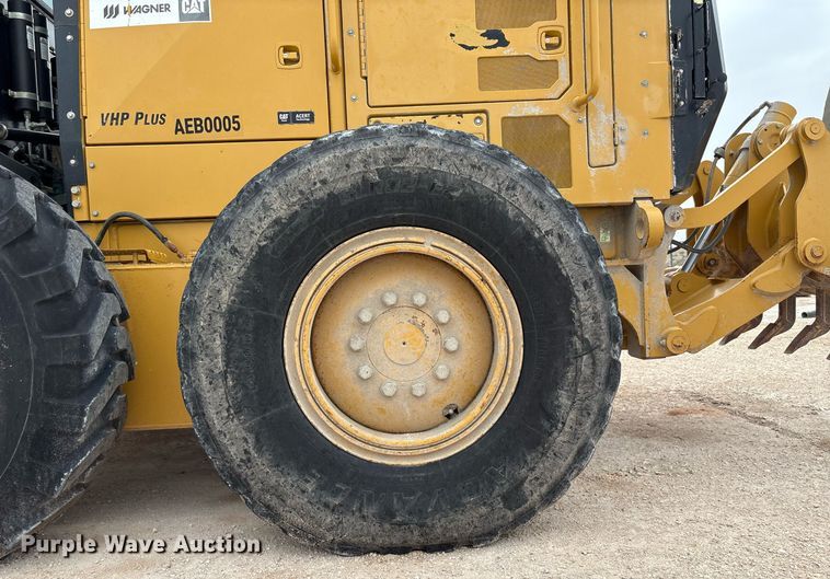 image for item EL2143 2011 Caterpillar 160M2 VHP Plus motor grader