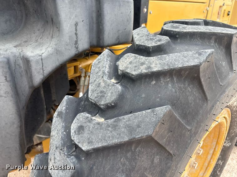 image for item EL2143 2011 Caterpillar 160M2 VHP Plus motor grader