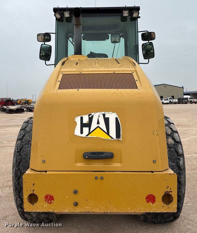 image for item EL2144 2017 Caterpillar CS56B single drum vibratory roller