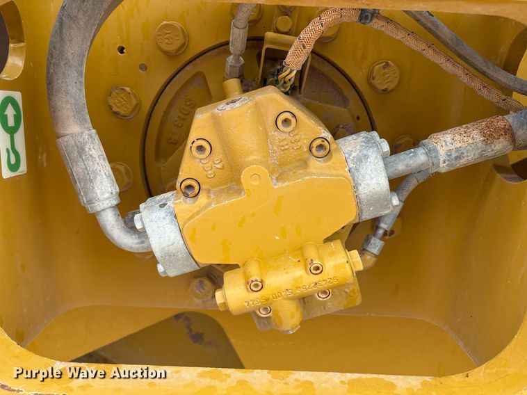 image for item EL2144 2017 Caterpillar CS56B single drum vibratory roller