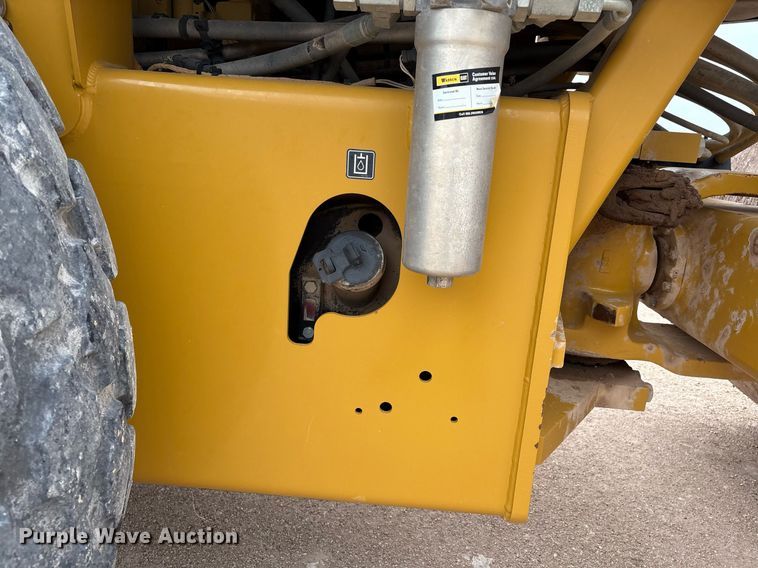 image for item EL2144 2017 Caterpillar CS56B single drum vibratory roller