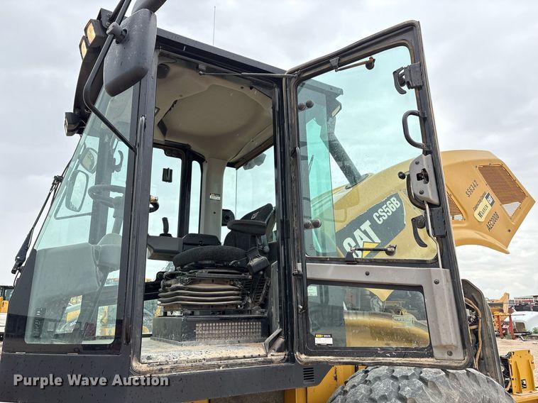 image for item EL2144 2017 Caterpillar CS56B single drum vibratory roller