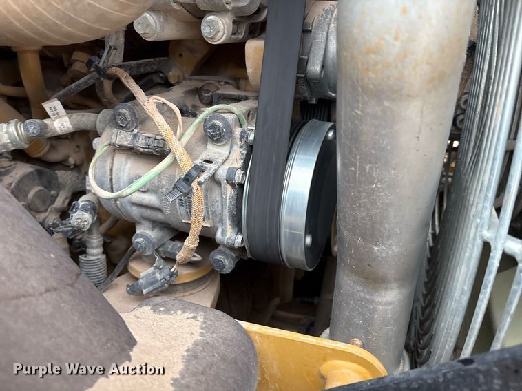 image for item EL2144 2017 Caterpillar CS56B single drum vibratory roller