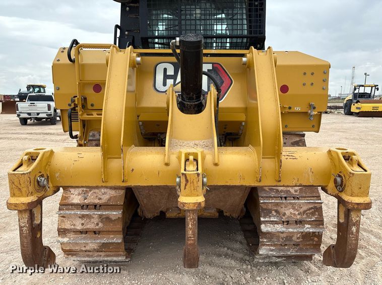 image for item EL2145 2020 Caterpillar D6 dozer