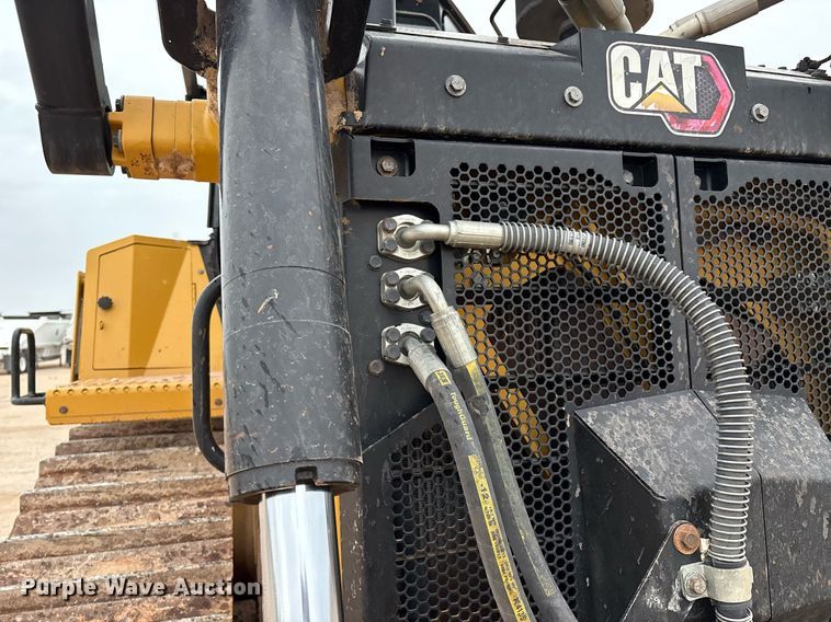 image for item EL2145 2020 Caterpillar D6 dozer