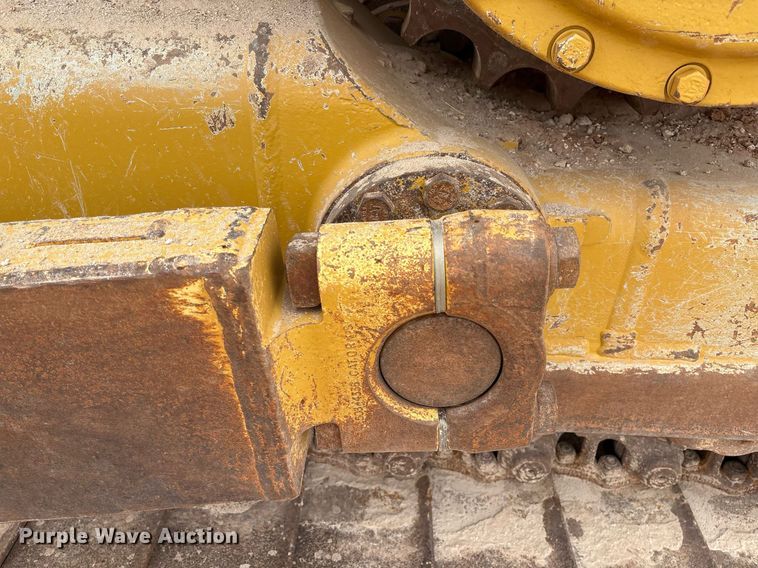 image for item EL2145 2020 Caterpillar D6 dozer