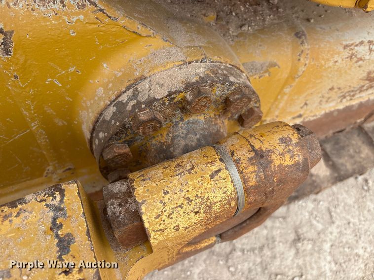 image for item EL2145 2020 Caterpillar D6 dozer