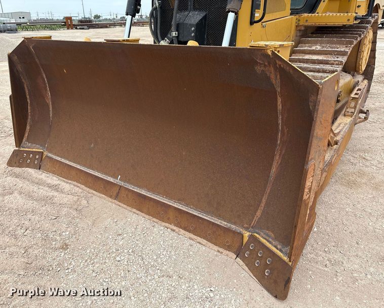 image for item EL2145 2020 Caterpillar D6 dozer