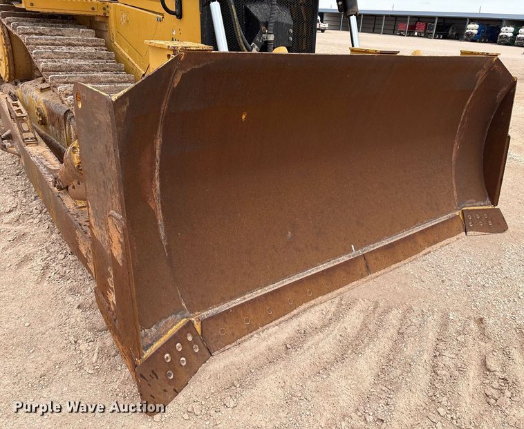 image for item EL2145 2020 Caterpillar D6 dozer