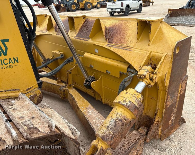 image for item EL2145 2020 Caterpillar D6 dozer