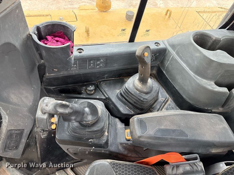 image for item EL2145 2020 Caterpillar D6 dozer